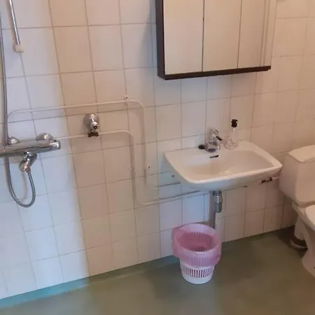 Maaseutumajoitus, Kesti-iivarin Majatalo * Ylistaro